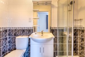 Photo 32- click for photo gallery